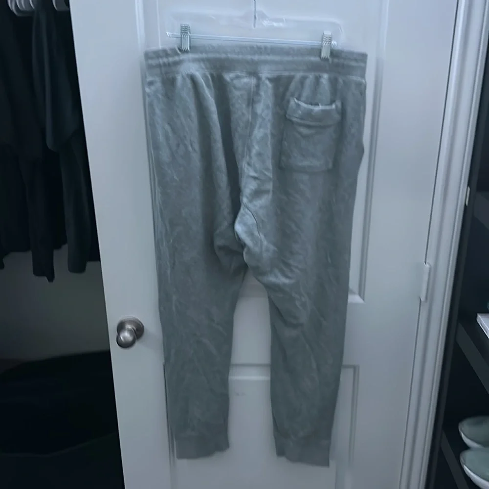Nike Sweatpants {XXL} - Picture 2 of 3